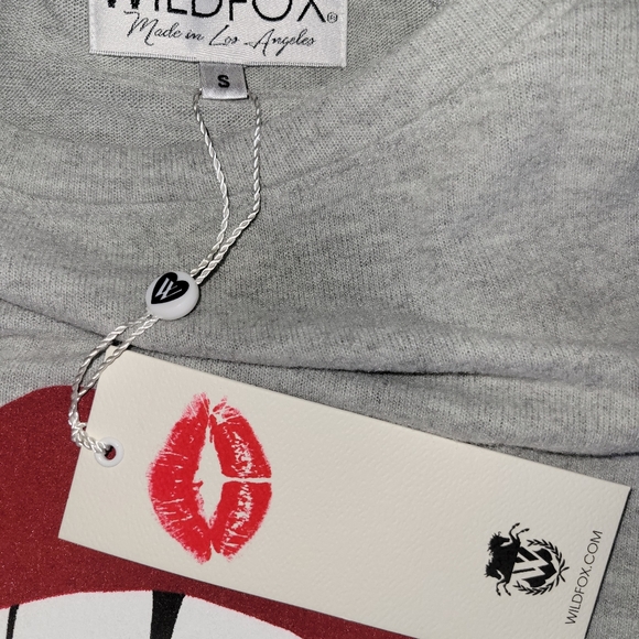 New! Wildfox Sweater - Picture 3 of 3